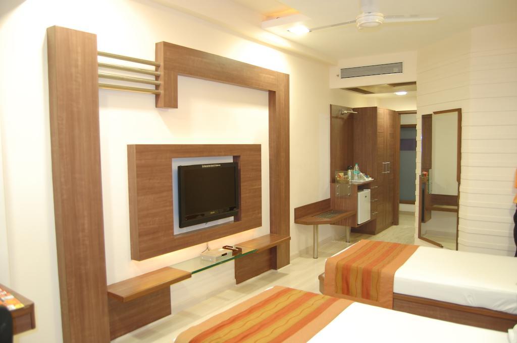 Shreemaya Hotell Indore Eksteriør bilde