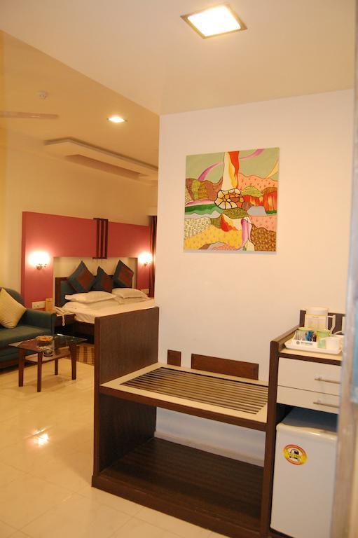 Shreemaya Hotell Indore Eksteriør bilde